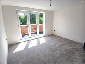 Photo 19- click for photo gallery